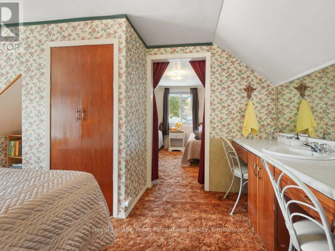 43 HILLCREST AVENUE, 