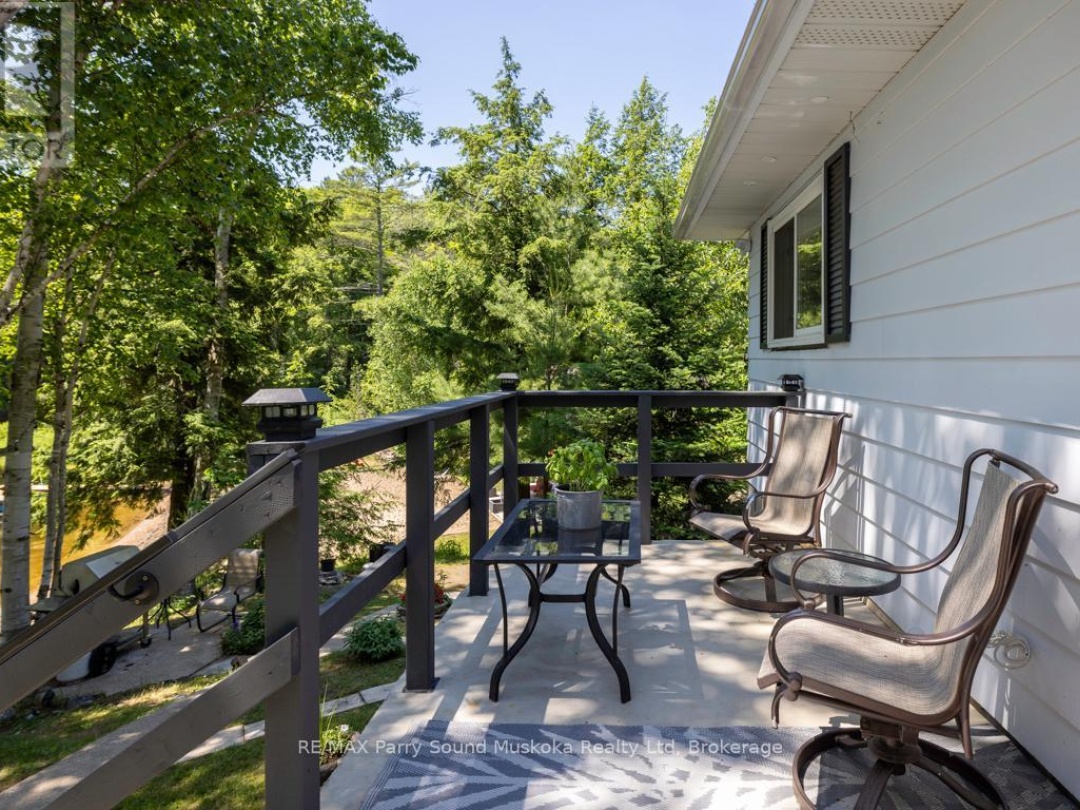 18 KARHU LANE, 