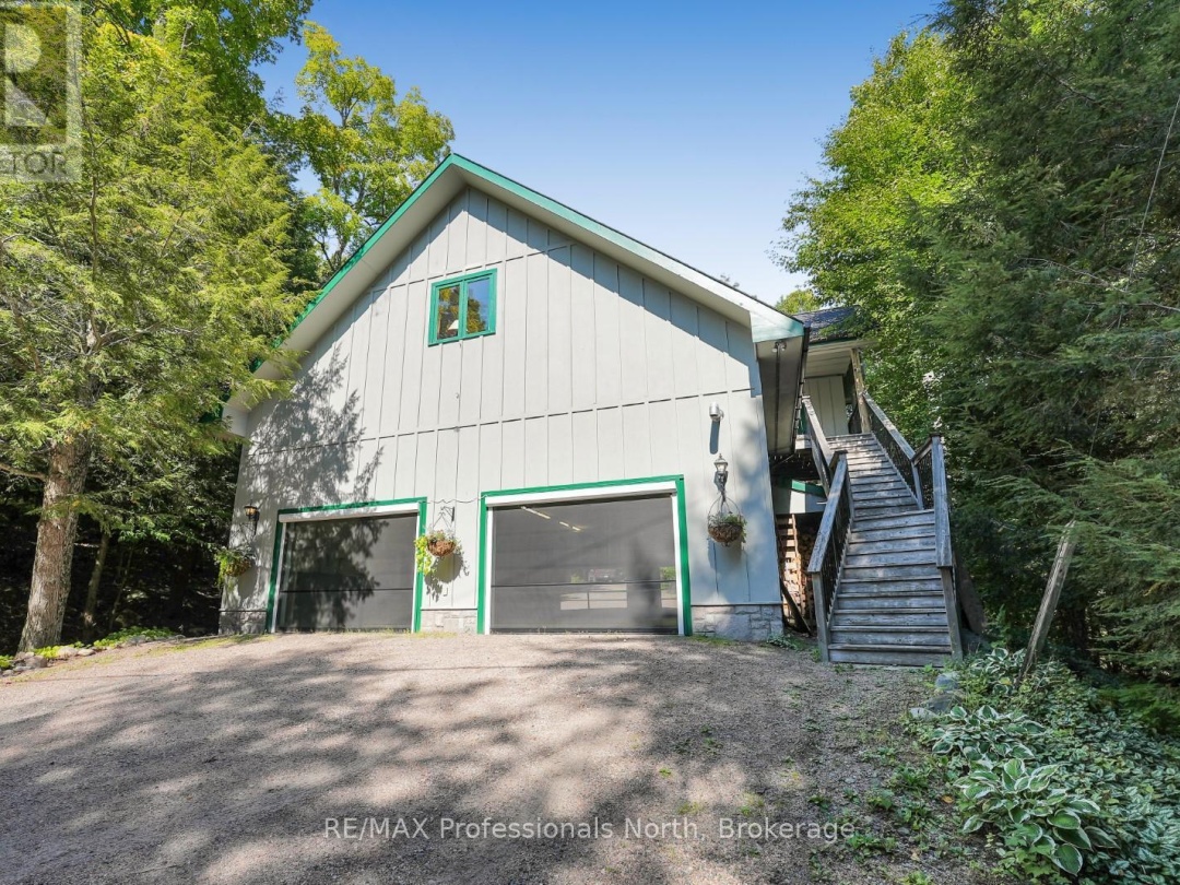 2718 WILKINSON ROAD, Kennisis Lake