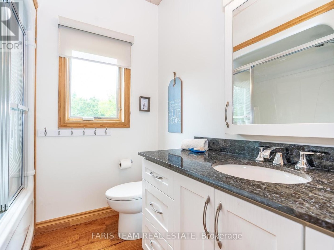 70 Kamenni Bay Road, Georgian Bay