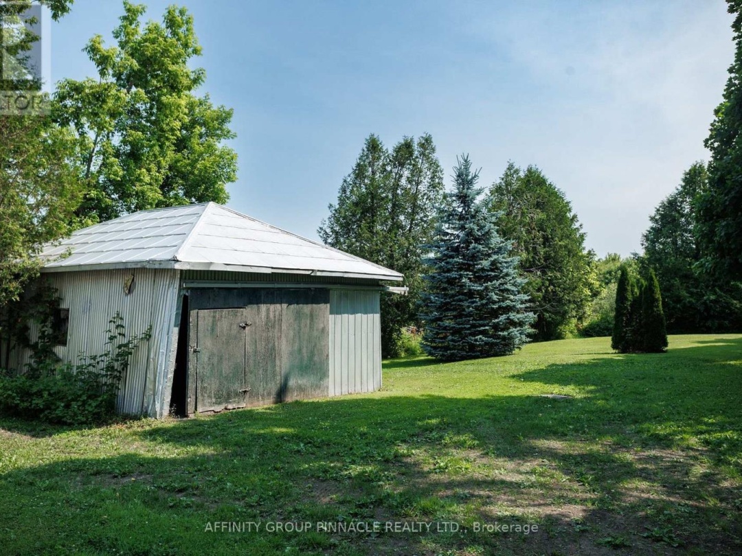 1850 VICTORIA ROAD, 