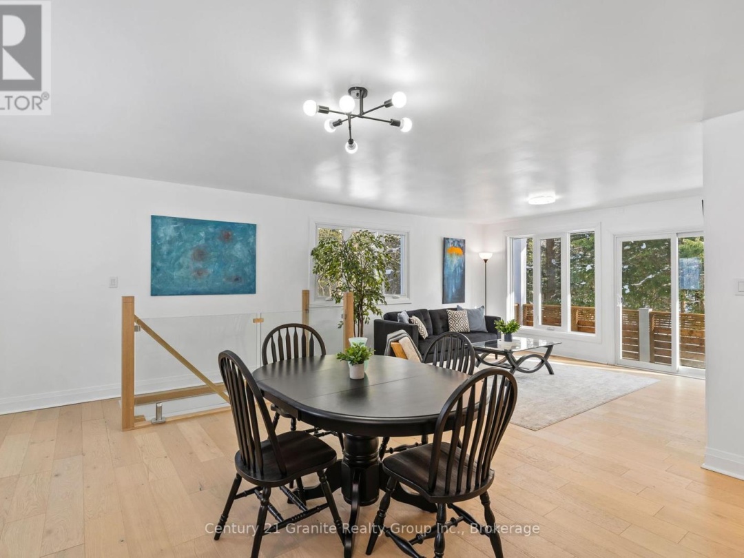 7032 COUNTY ROAD 121, 