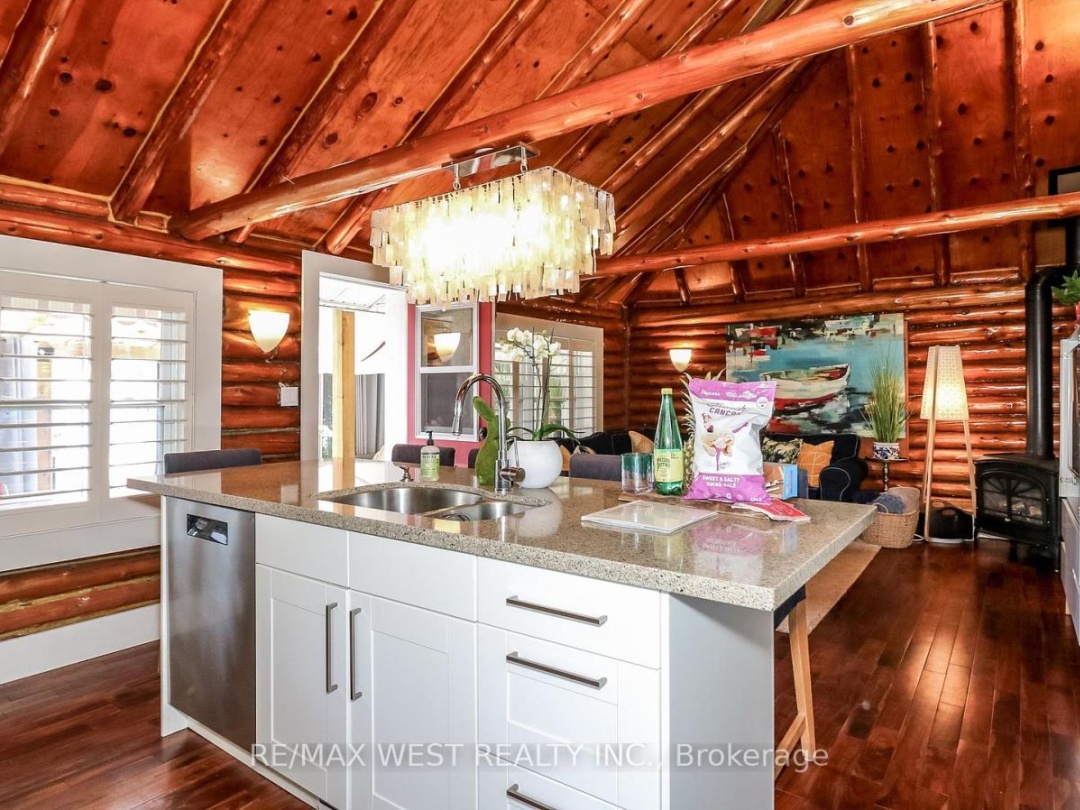 3756 GLENREST DRIVE, 