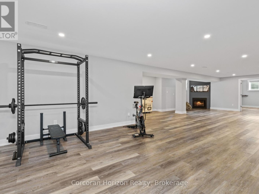 12 REIDS RIDGE, 