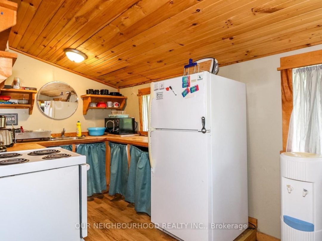 2502 Channel Point Lane, Severn Lake