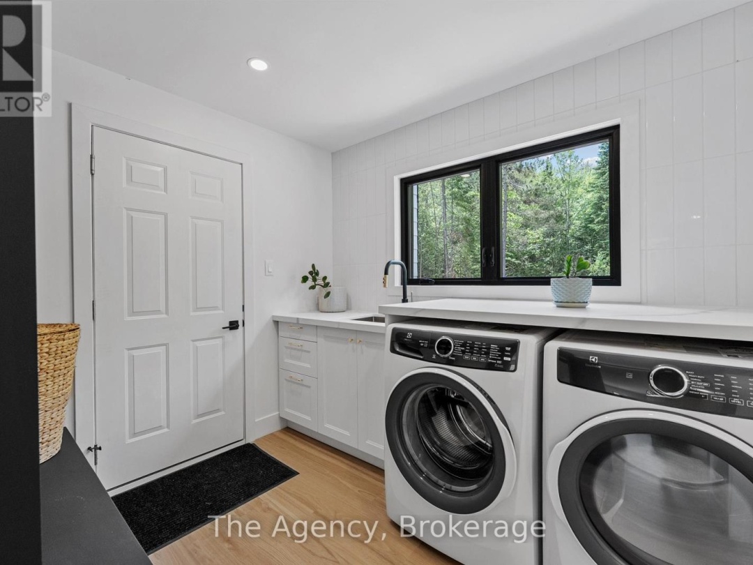 1290 CEDAR LANE, 