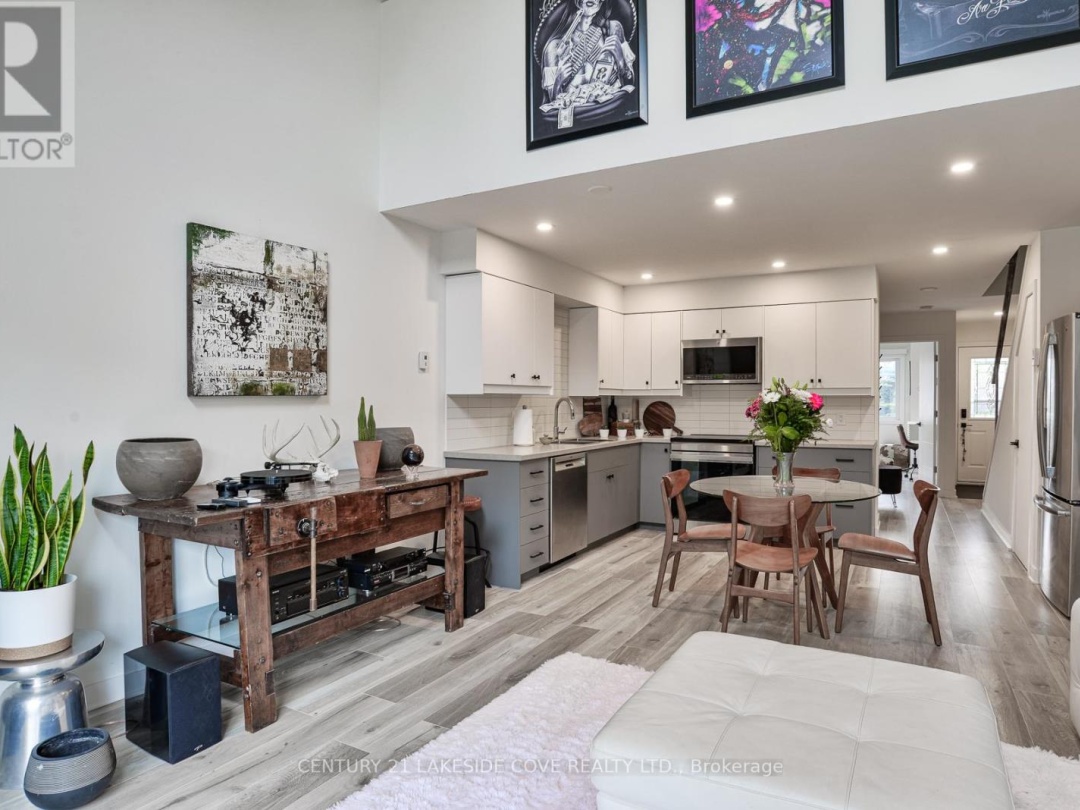 Unit 13 31 Laguna Parkway, Lake Simcoe