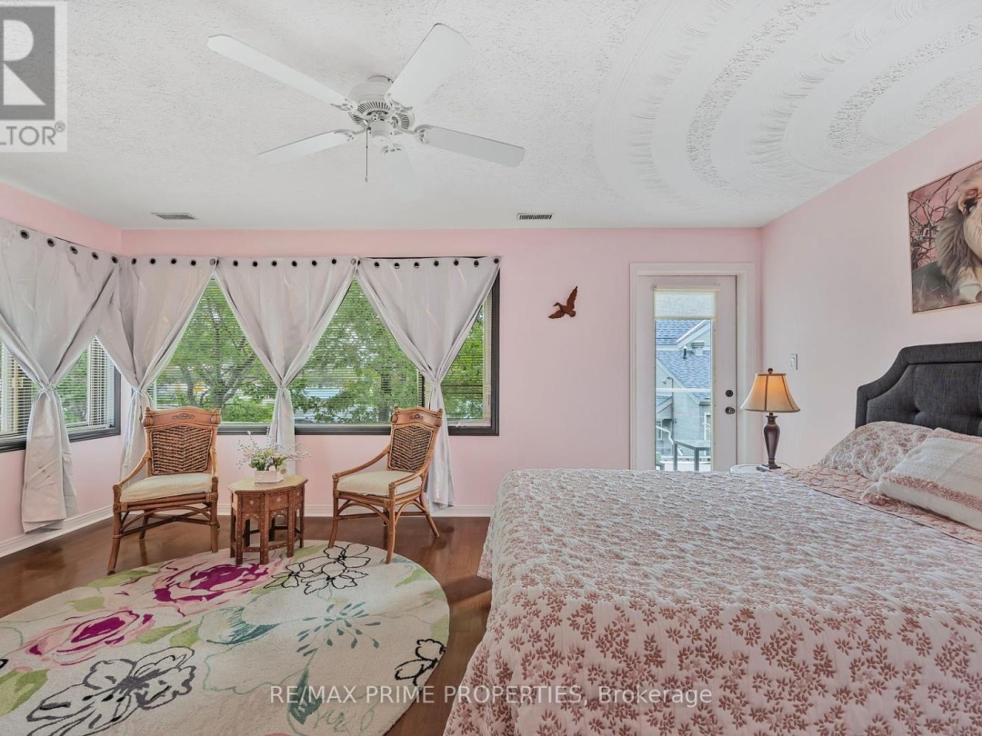 201 - 585 ATHERLEY ROAD, 