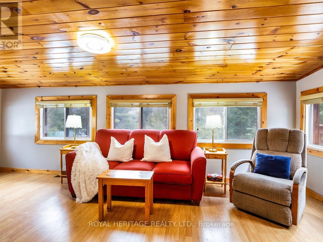 428 Kennedy Drive, Little Bald Lake
