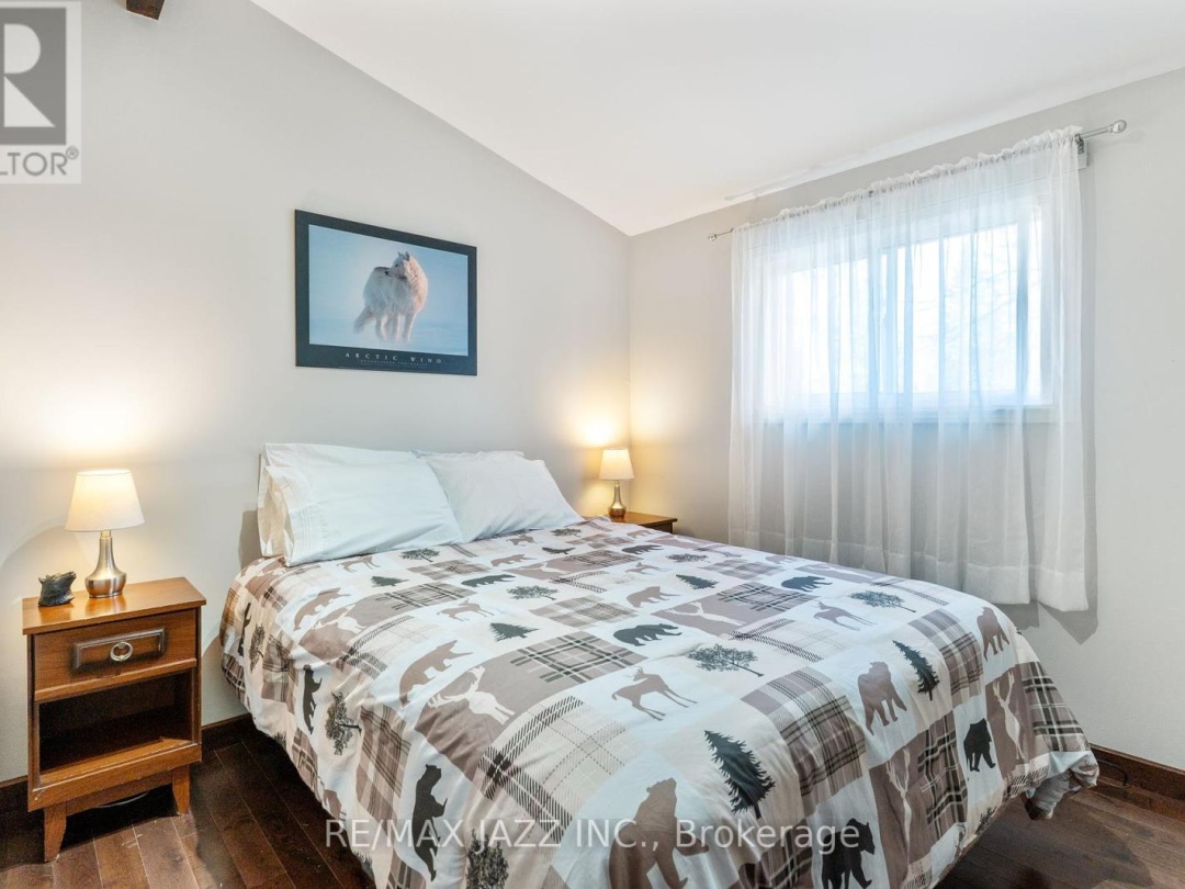 1092 Briscoe Drive, Kushog Lake