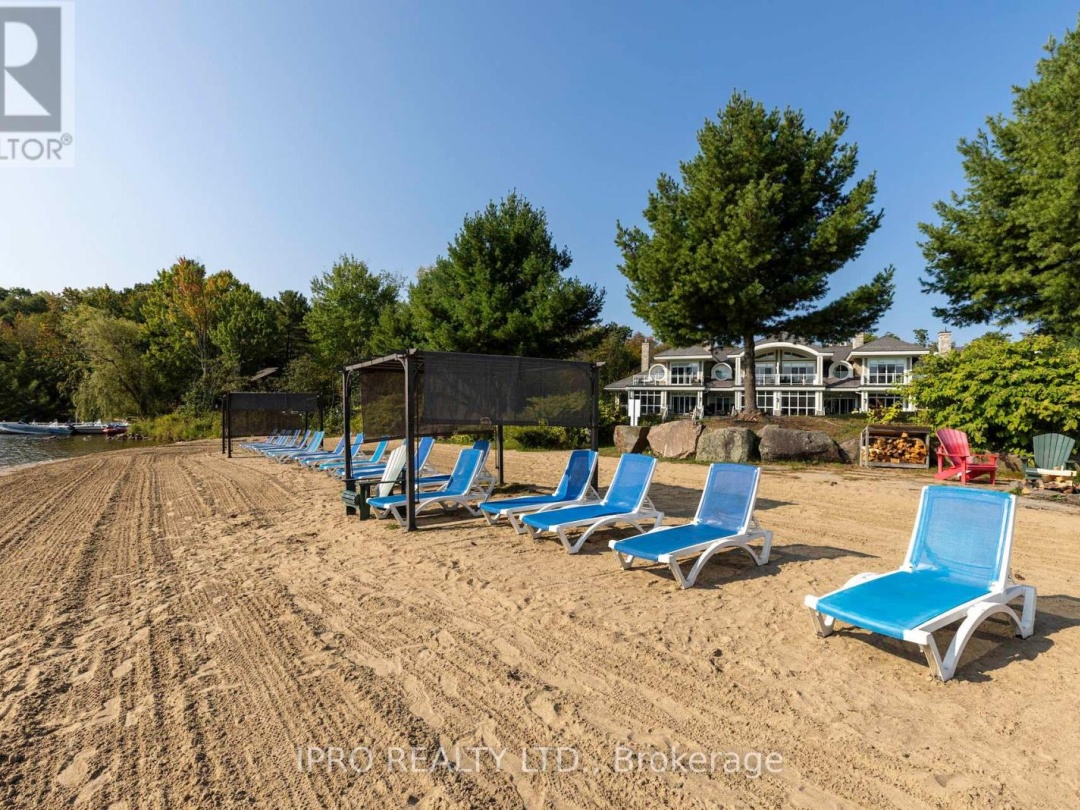 16 - 1869 MUSKOKA RD 118 WEST ROAD, Lake Muskoka