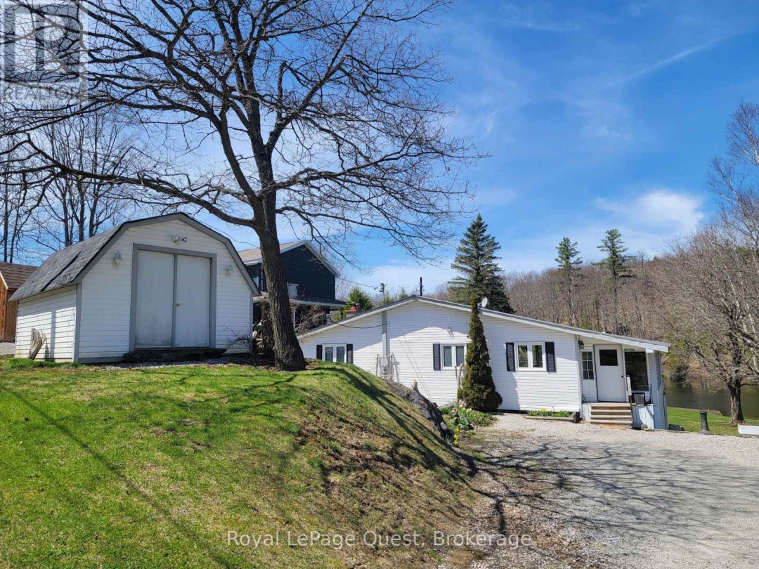 3012 MOYNES ROAD, Severn Lake