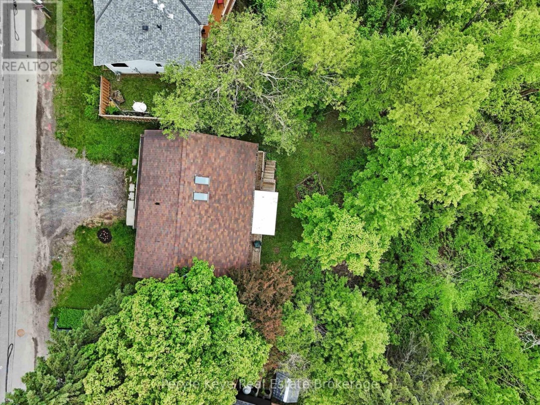 5 Bird Lane, Lake Muskoka