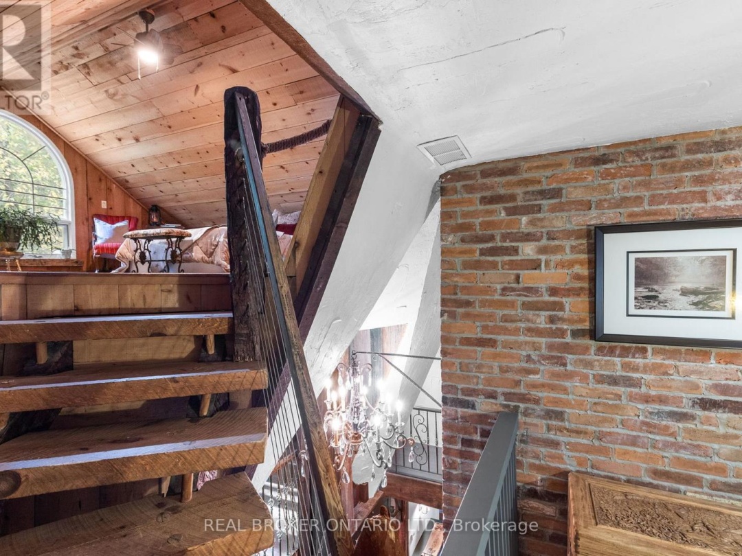 3686 AGNEW ROAD, 