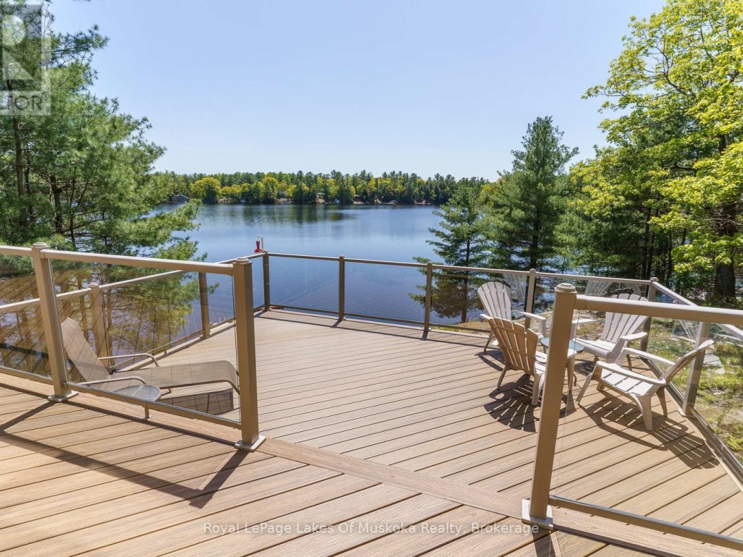 22 Mile Island, Morrison Lake