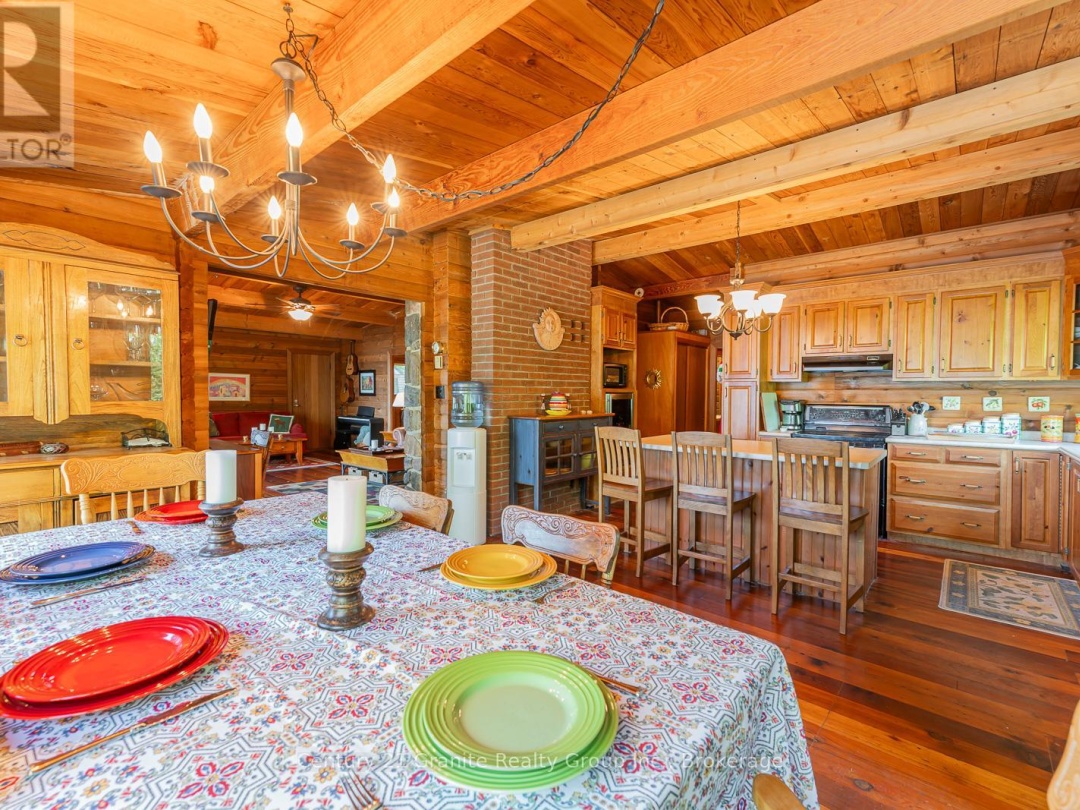 118 Griffin Drive, Four Mile Lake