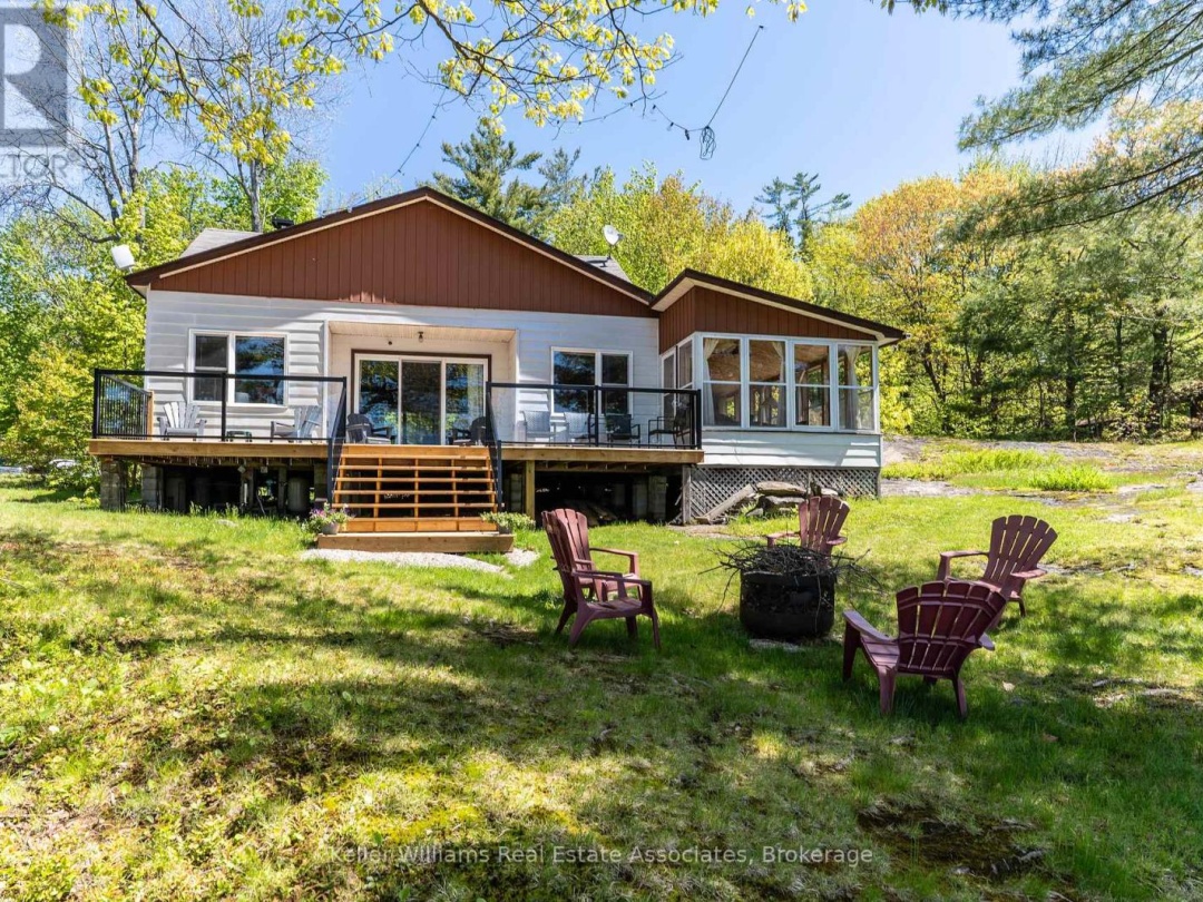 Unit 2 1200 North Shore Drive, Gull Lake