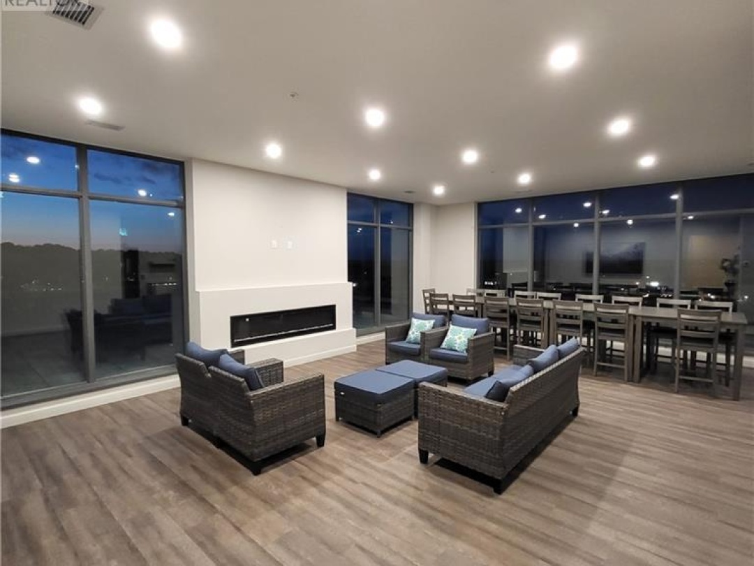 21 Matchedash Street S Unit# 322, Orillia