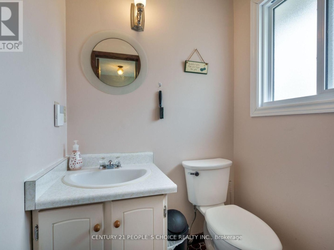 3 4 Paradise Boulevard, Lake Simcoe