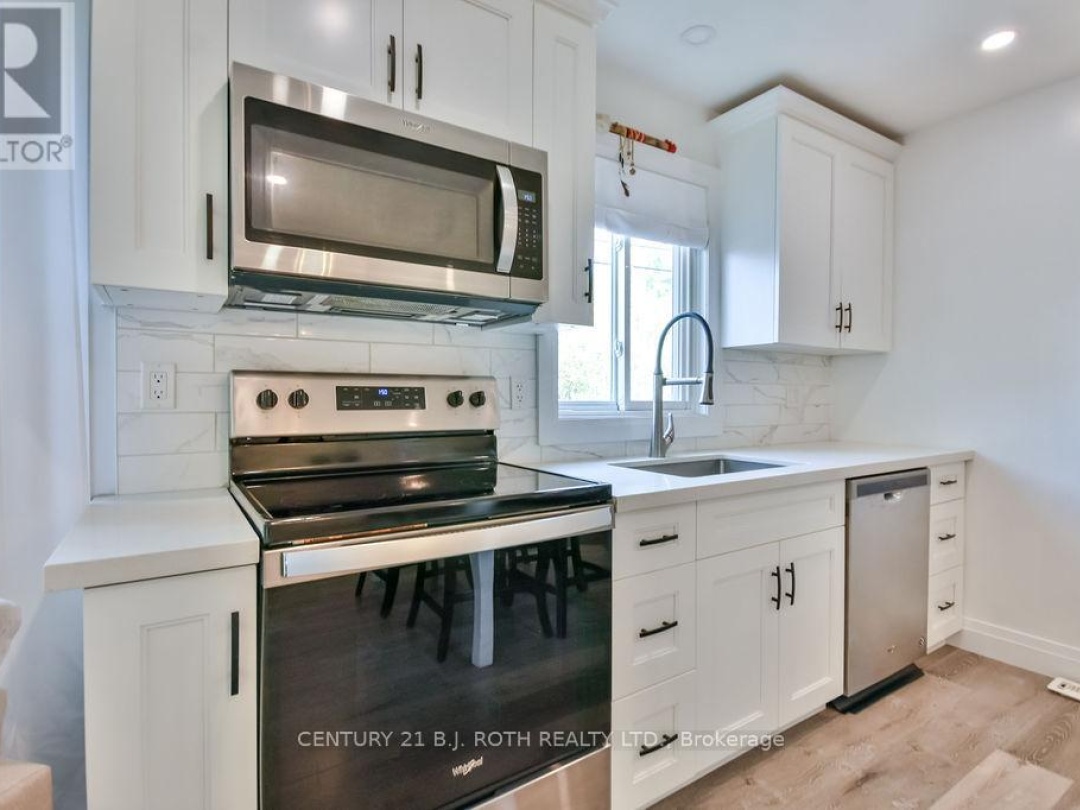 2695 CUMBERLAND ROAD, 