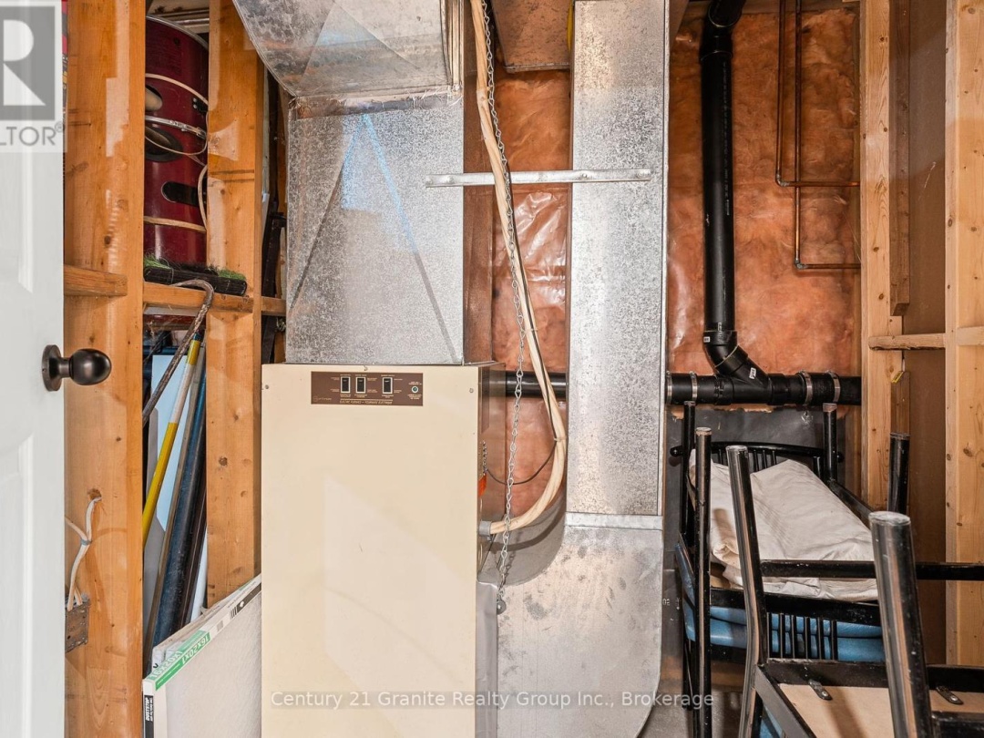 122 SUTER DRIVE, 