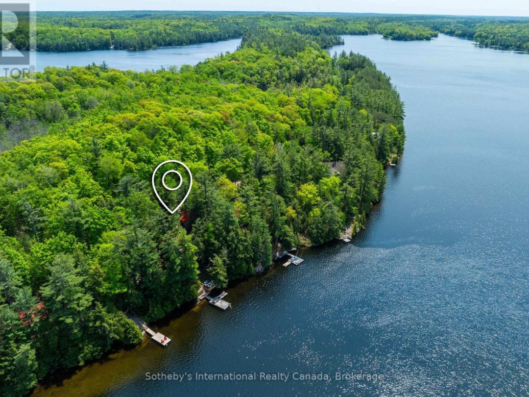 1050 Cobble Rose Lane, Moore Lake