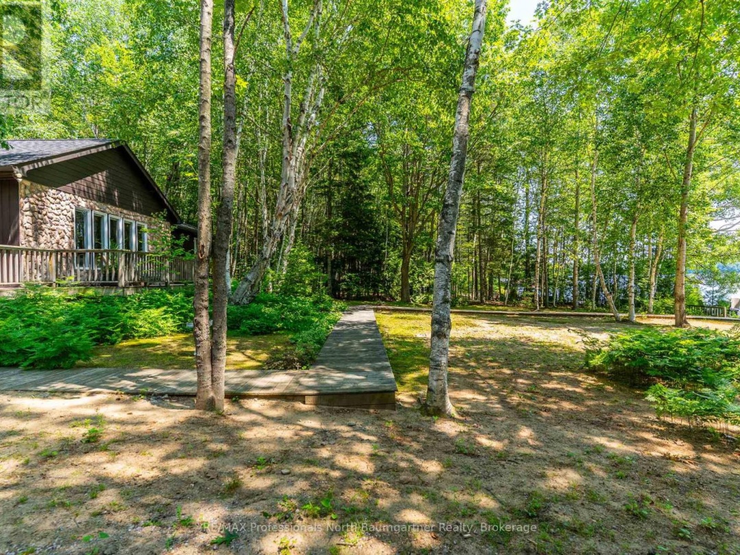 6281 KENNISIS LAKE ROAD, 
