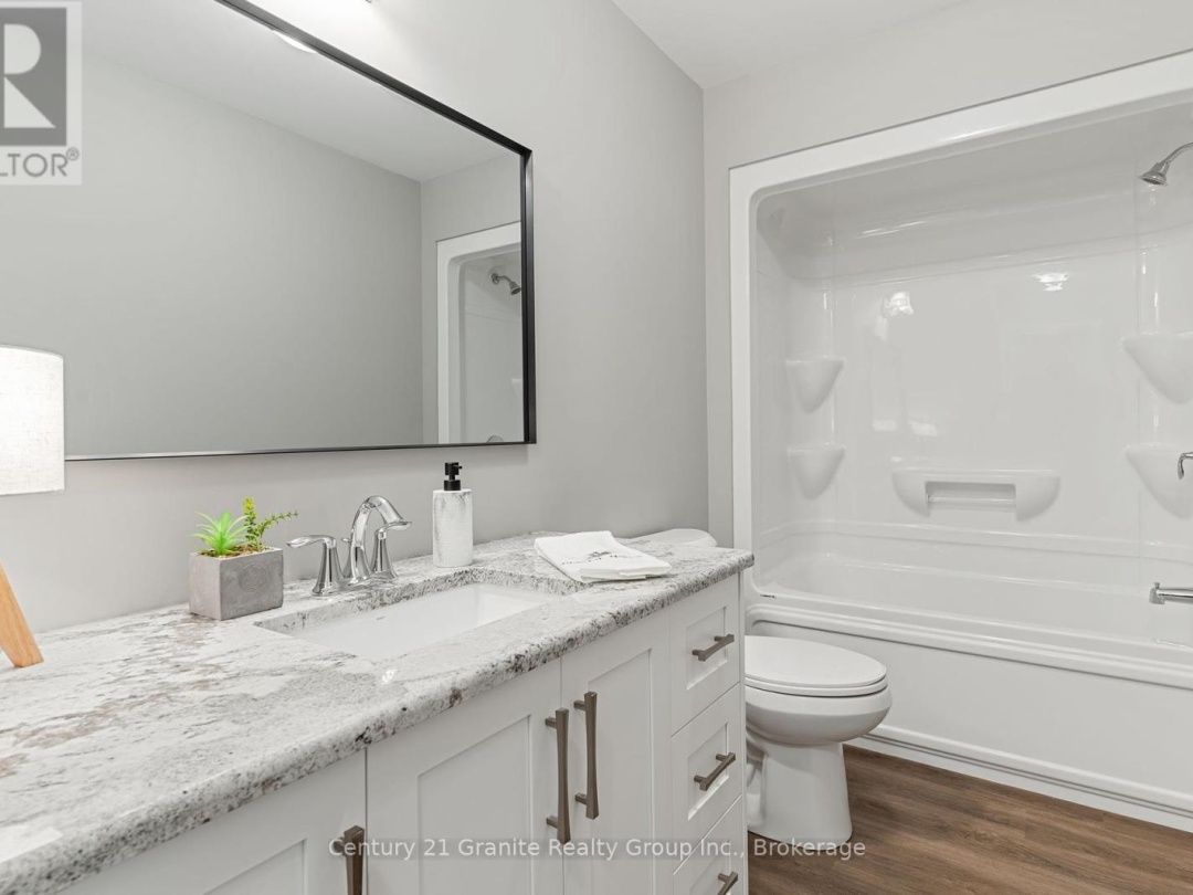 7 MARLUC AVENUE, 