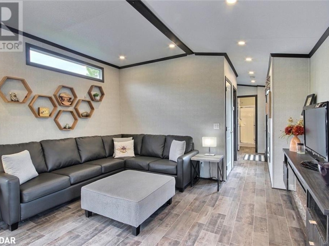 3500 LAUDERDALE PT Crescent Unit# 31, 