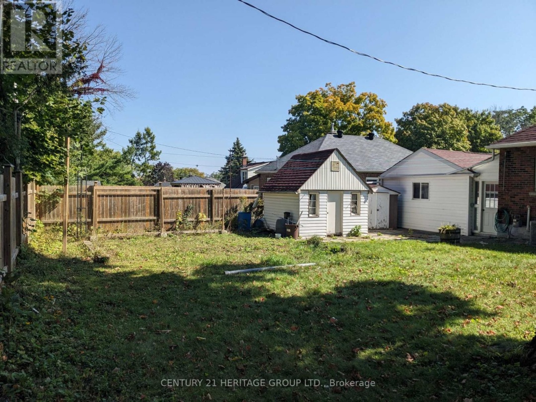 35 ARGYLE AVENUE, Orillia