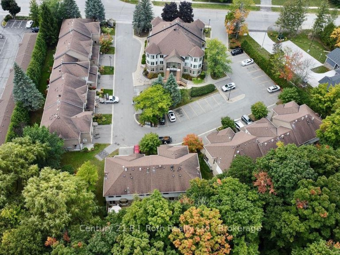 9 492 Laclie Street, Orillia