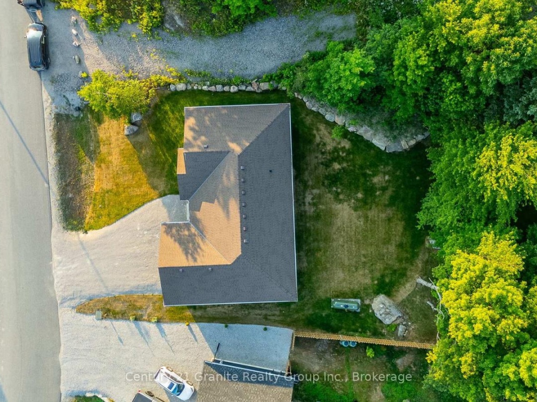 7 MARLUC AVENUE, 