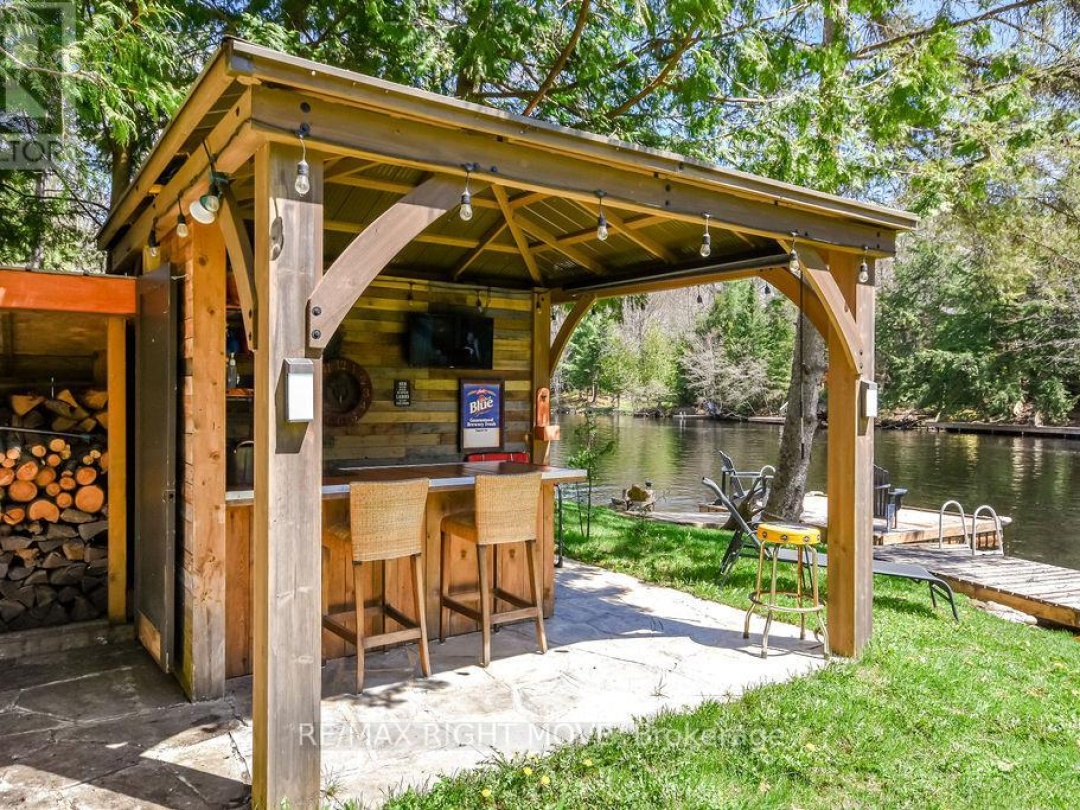 7697 WEST RIVER ROAD, Severn Lake