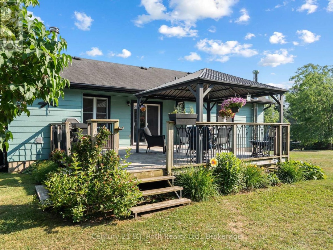 8 AGNES STREET, 