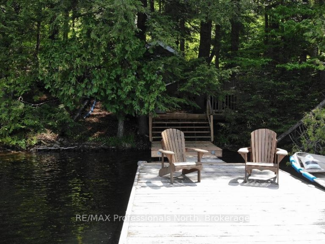 1289 Grandpa's Trail, Salerno Lake