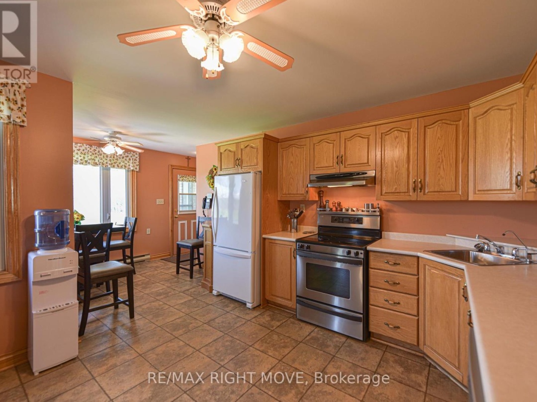 2723 Monck Road, Ramara