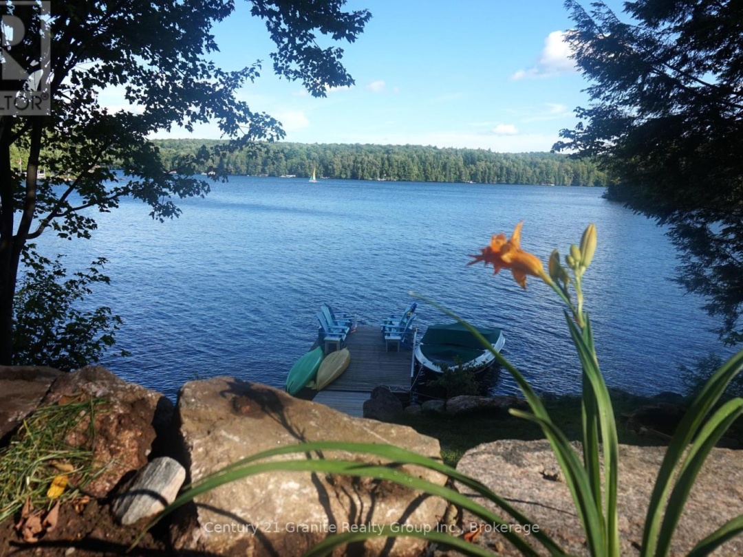 2271 Watts Road, Little Kennisis Lake