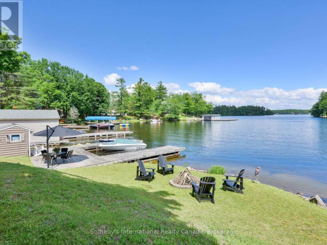 1062 BRADLEY ROAD, Lake Muskoka