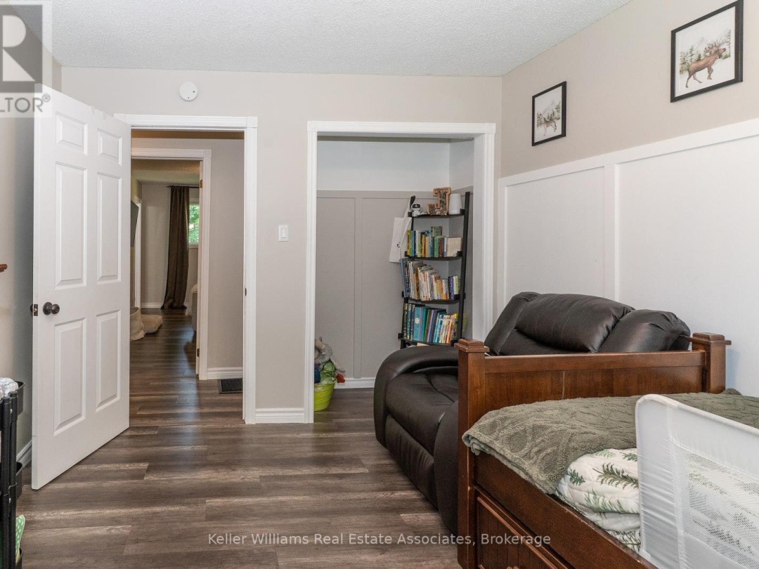220 ALEXANDER STREET, 