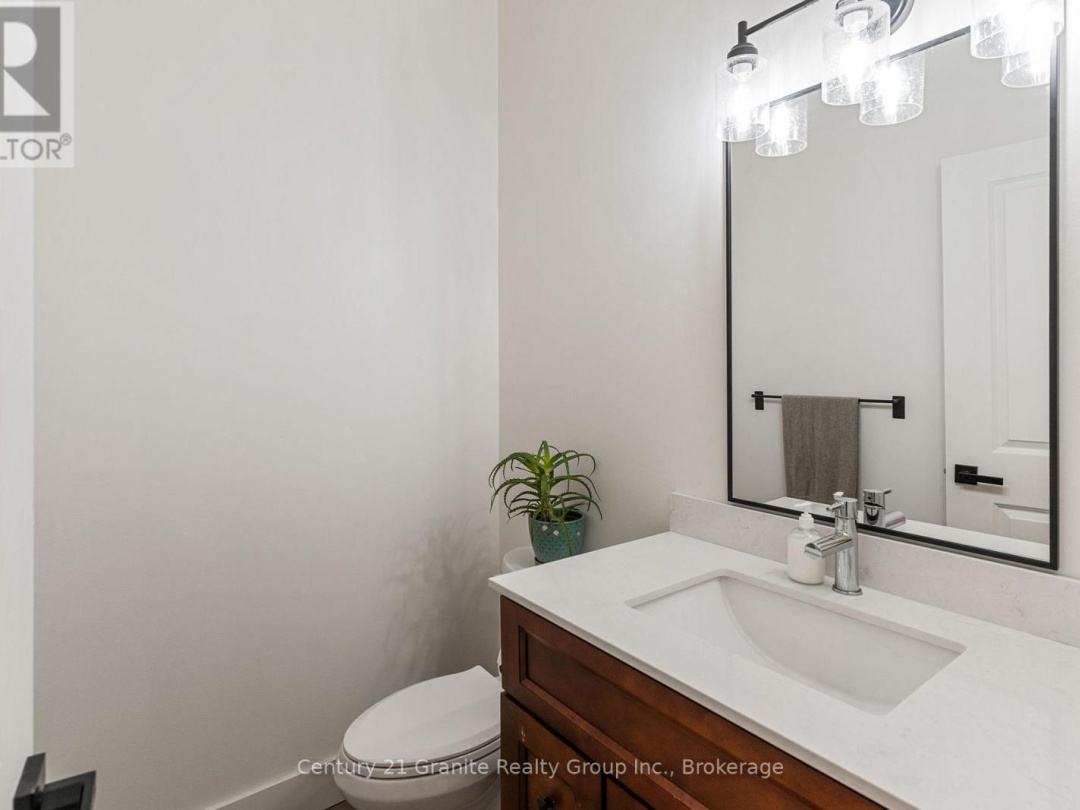 4324 Deep Bay Road, Gull Lake