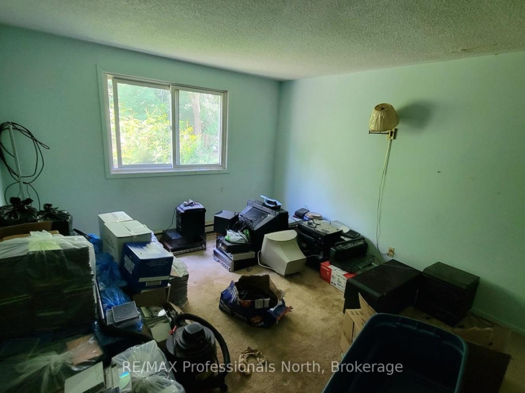 21 MEADOW PARK DRIVE, 
