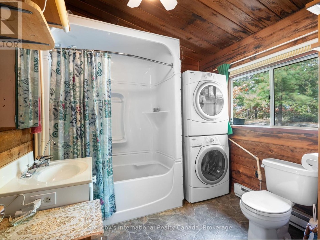 22418 GEORGIAN BAY SHORE, Longuissa Bay