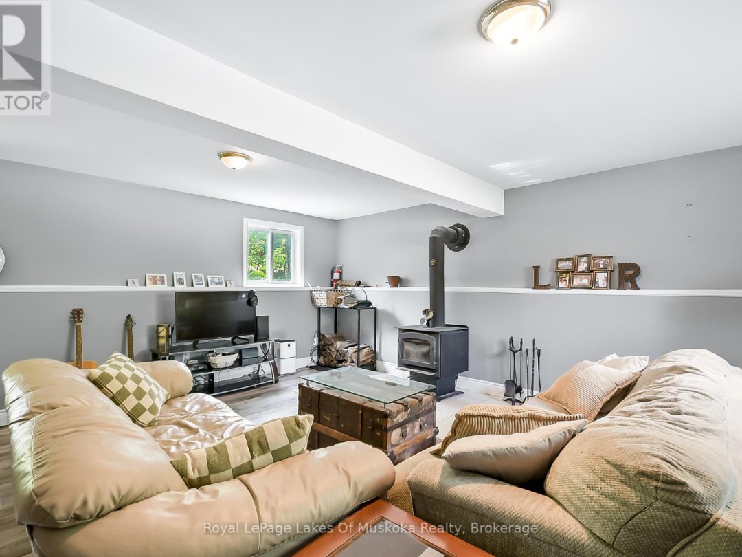 7519 EAST RIVER ROAD, 