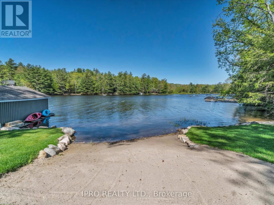 1907 Island Road, Gloucester Pool