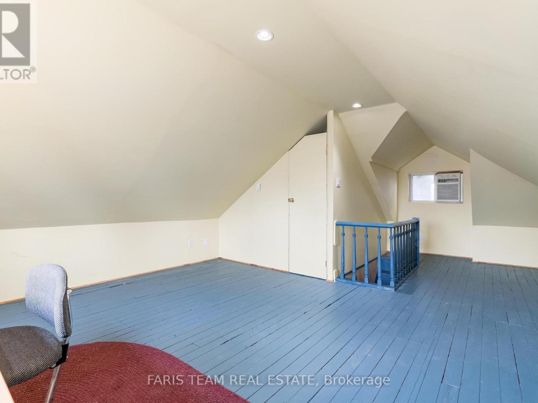 164 Jarvis Street, Orillia