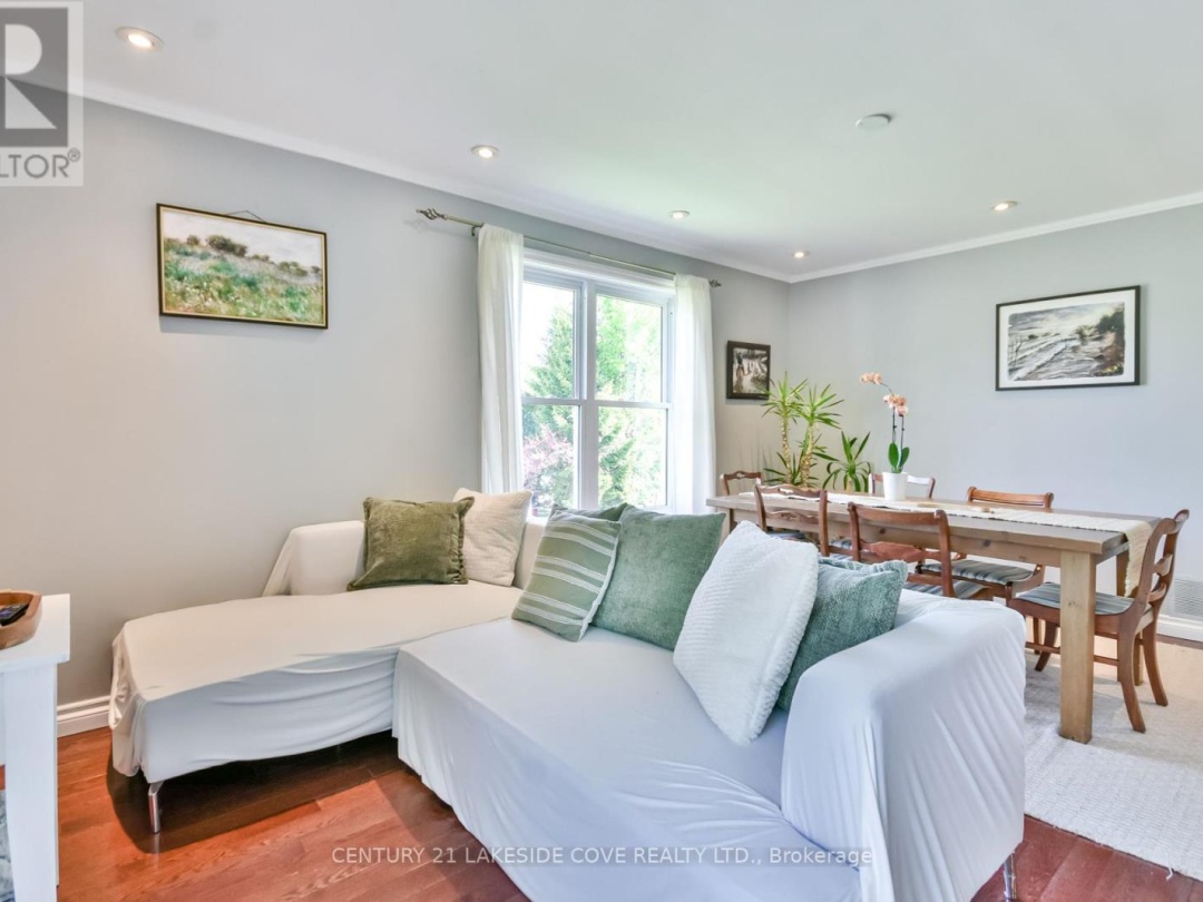 3976 Woodland Drive, Ramara