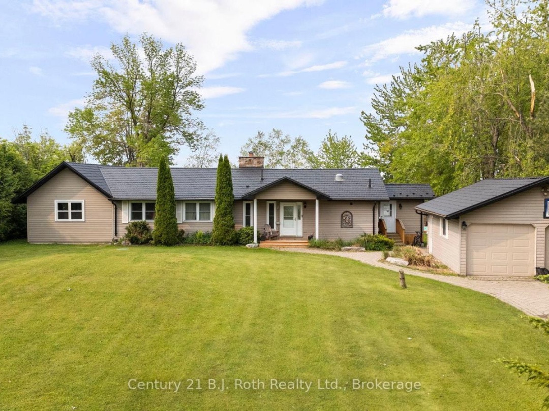 3772 HARRY'S LANE, Lake Simcoe