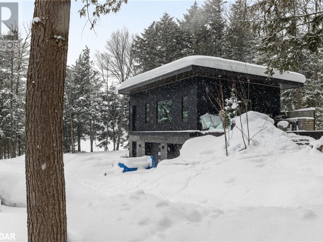 1039 Viewpoint Trail Trail, Lake Muskoka
