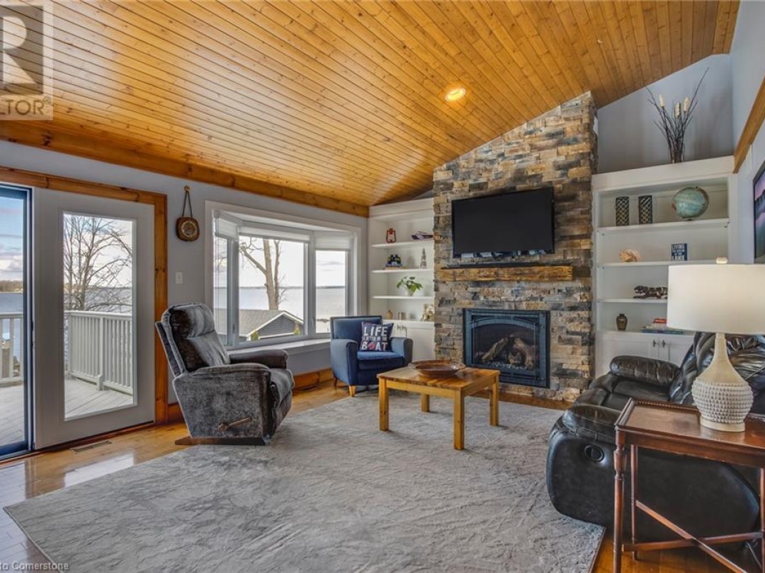 14 Lighthouse Crescent S, Georgian Bay