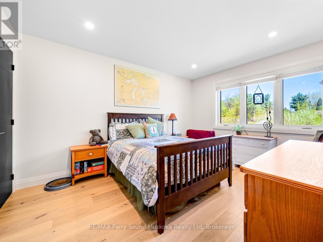 44 Dennis Drive, Parry Sound